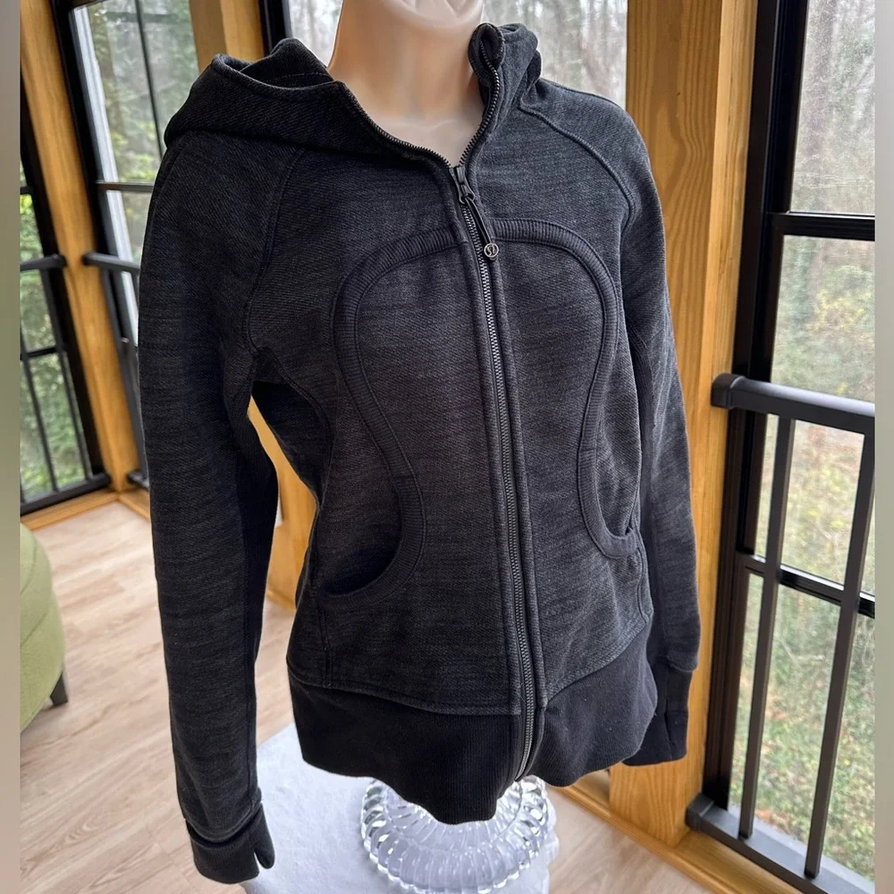 Athleisure Yoga Dark Gray Soot EUC lululemon Full Zip Funnel Hoodie ~ maybe XS/S